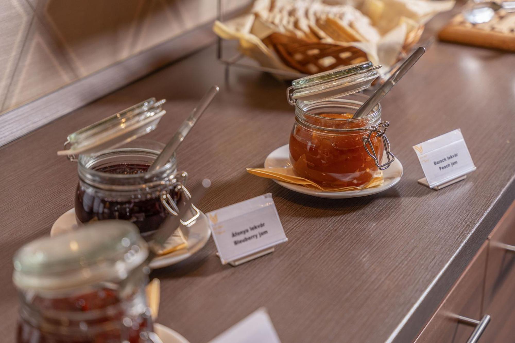 Vitta Hotel Superior Budapest Eksteriør bilde